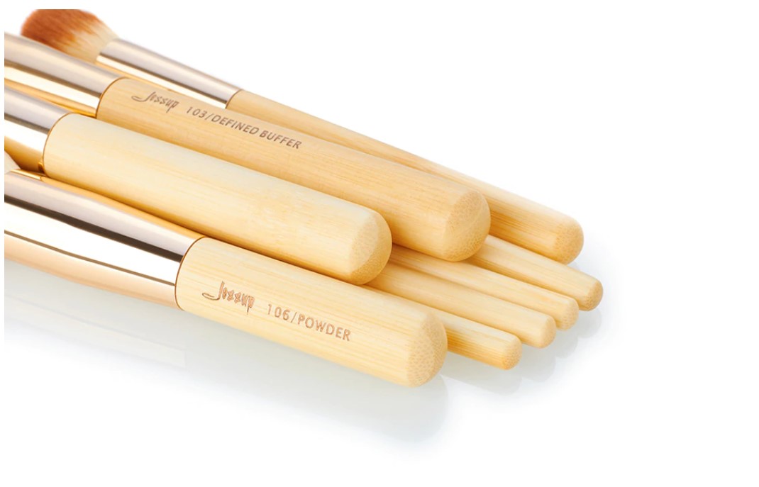 Wooden Handle Makeup Brushes Set
